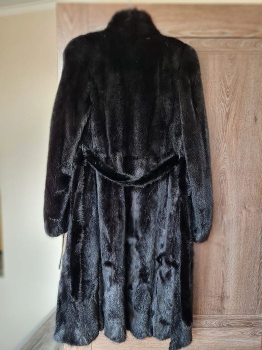 Шуба норковая б/у