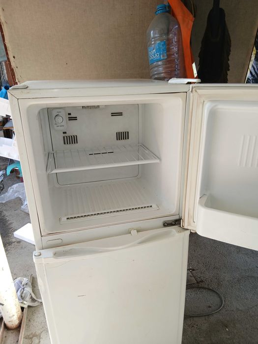 продам Холодильник LG