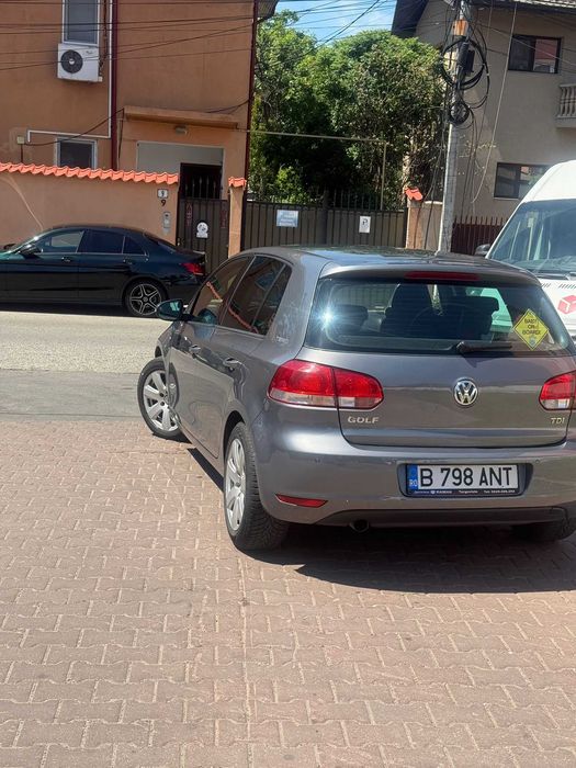 VOLKSWAGEN Golf 2010 — imagine 2