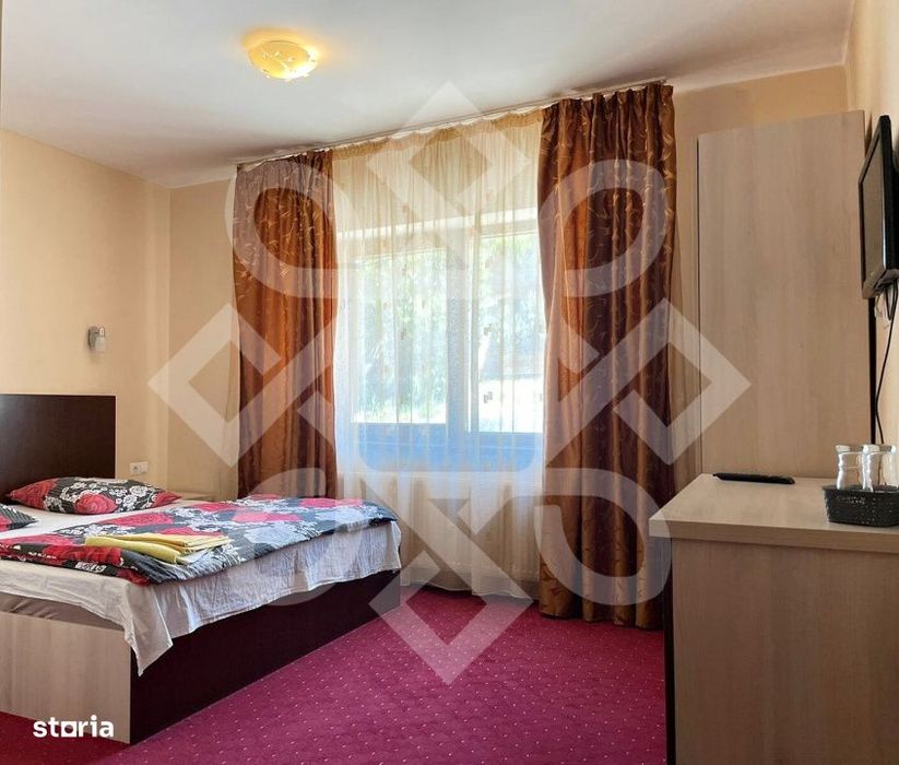Pensiune cu 7 camere de vanzare in Baile 1 Mai