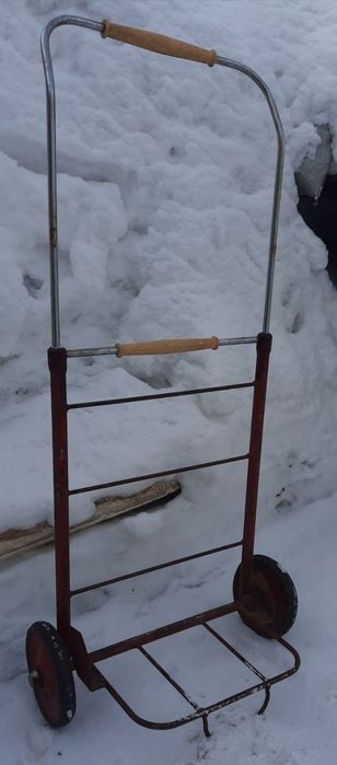 Тележки хозяйственные