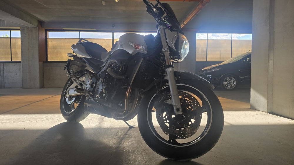 Vand Suziki GSR 600
