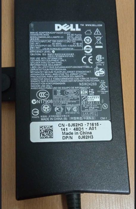 Vand Alimentator Laptop Dell 19,5V 4,62Amperi 90W, cu mufa de 7,4mm