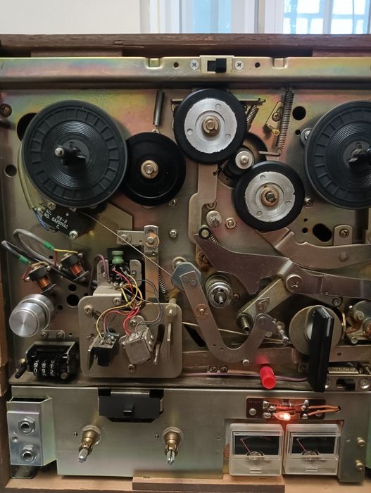 Lot 4 magnetoane Akai 4000DS