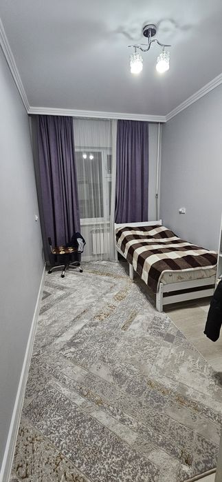 Продам квартиру 4-х комнатный