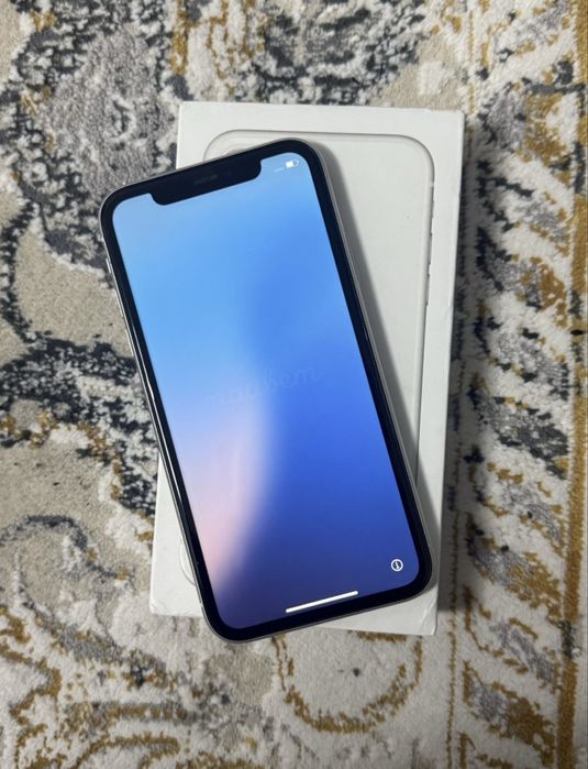 Iphone 11 128гб акб 77