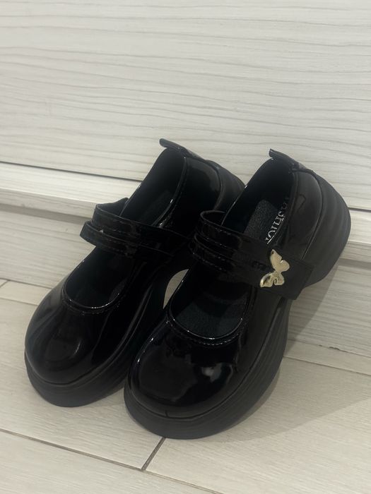 Обувки момиче 37номер