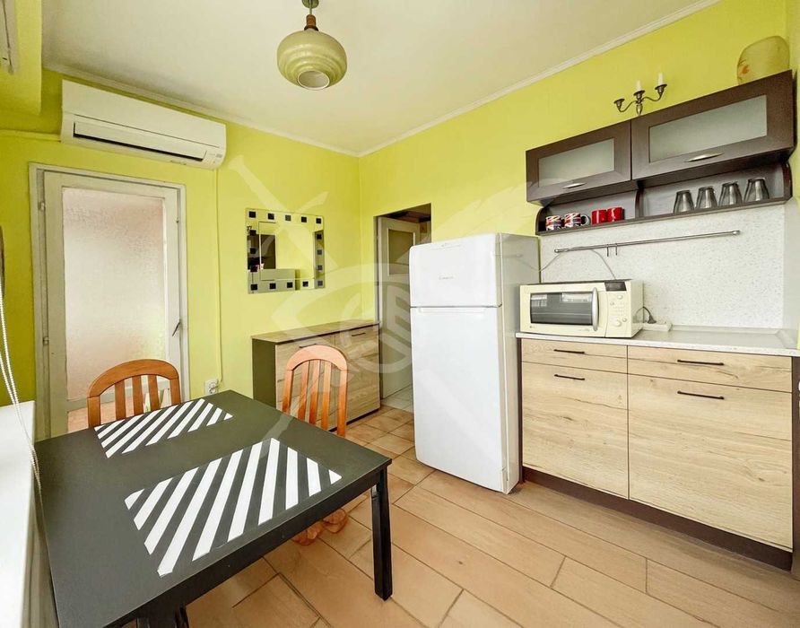 Дава се под наем Двустаен апартамент в София, Дианабад - 70 кв.м за 648.21 € - Снимка #6