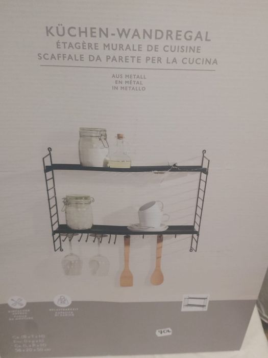 Raft suspendat pentru bucătărie