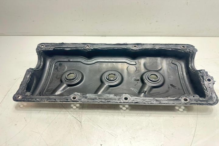 Capac culbutori 2.5 tdi 059103469k Audi A6 4B/C5 seria