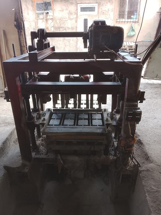 Продам станок для производства сплитерных блоков
