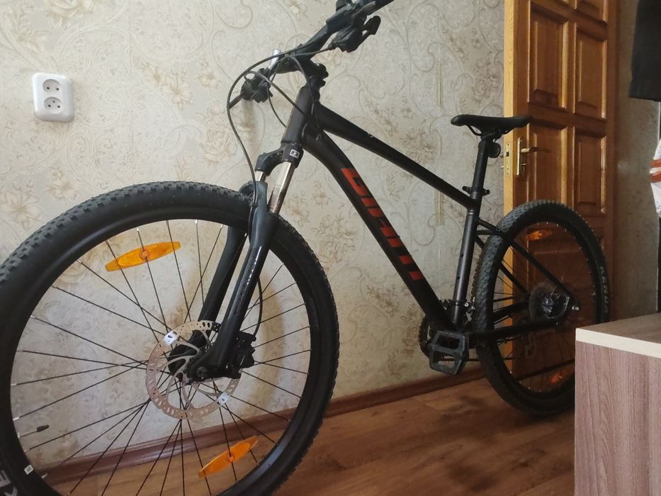 Продаю Велосипед GIANT