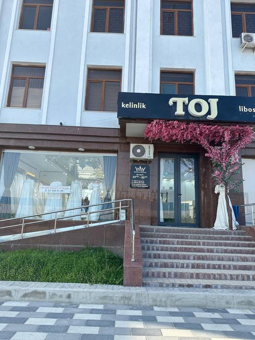 TAYYOR BIZNESS Orom bozori ro'parasida Domlar tagidagi 100 kvadratda