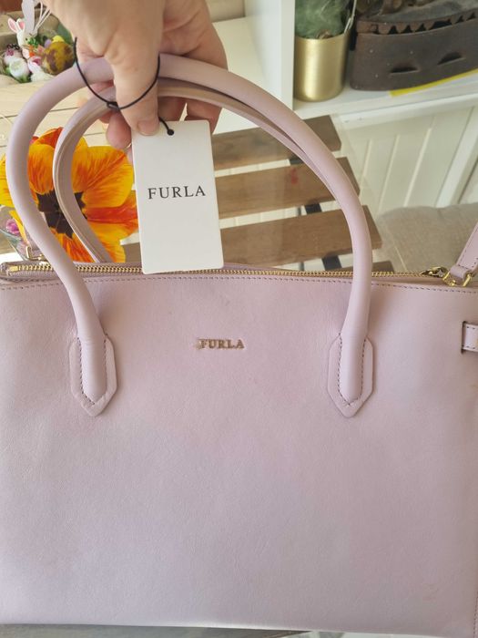 Furla Pin M дамска чанта