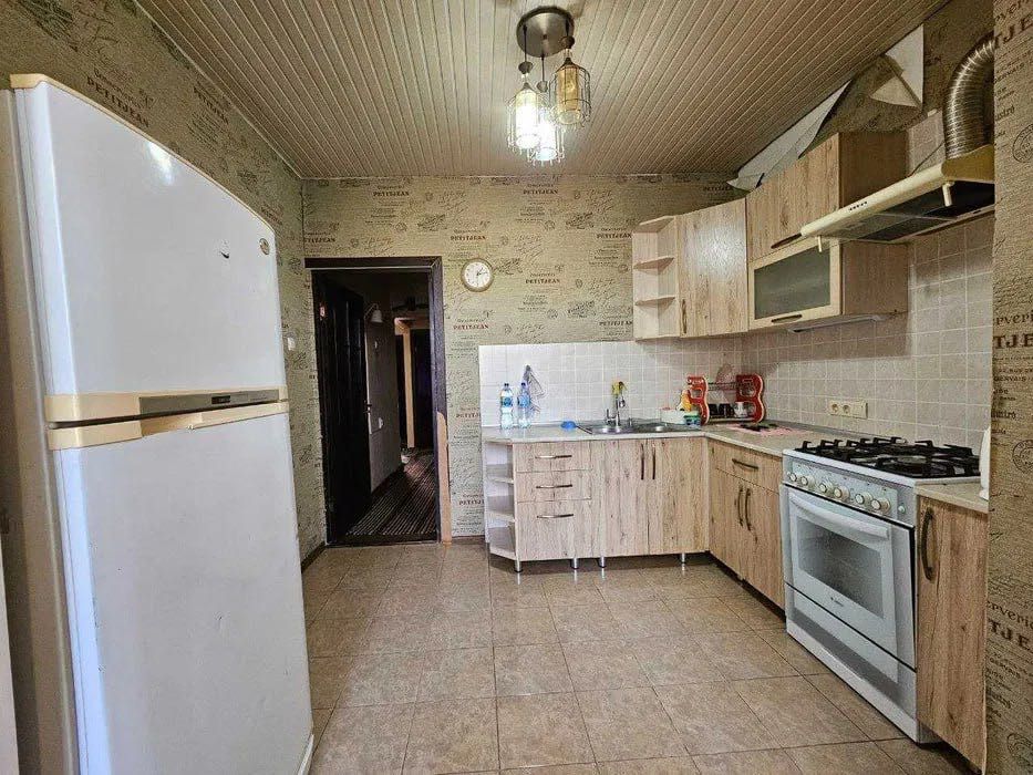 Своя 3-х комнатная квартира Крестик, Дока Хлеб ,Тузель