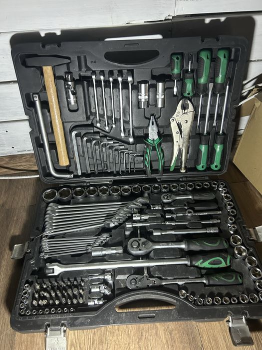 Набор ключей комплект 142 предмета