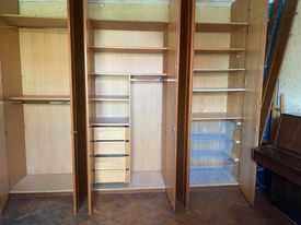 Немски гардероб от дърво