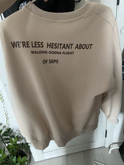 продам женский свитшот