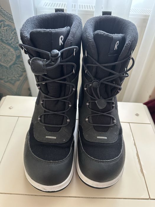 Cizme Reima groase si impermeabile - marime 37