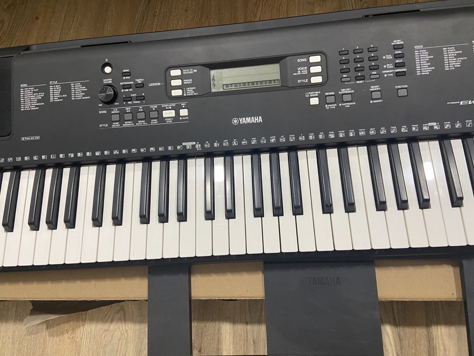 Yamaha psr ew300