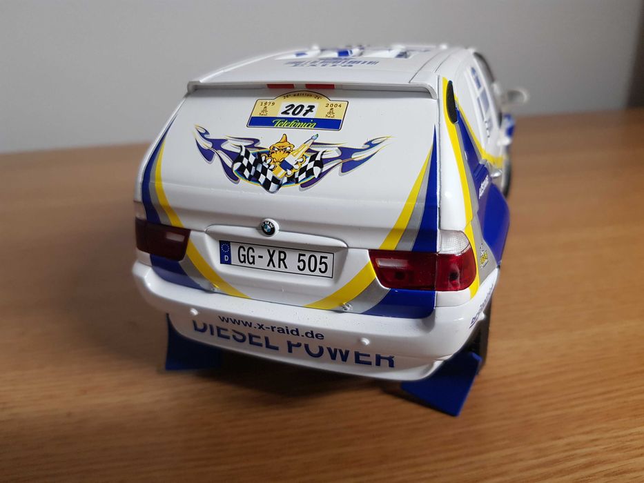 Macheta BMW X5 rally x-raid, scara 1/18, Solido