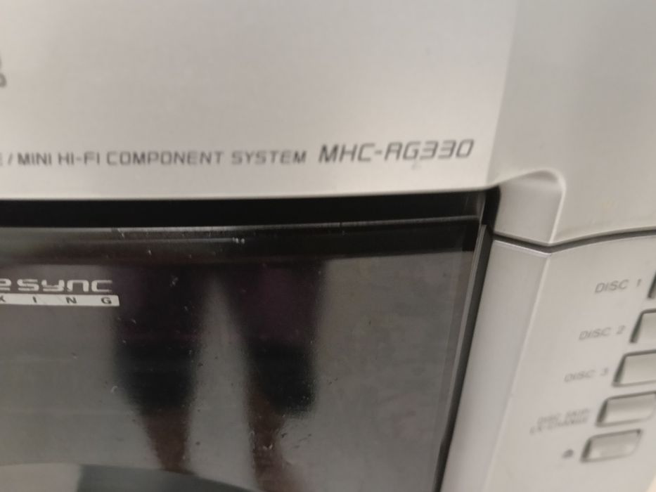 Combină Sony cu telecomandă