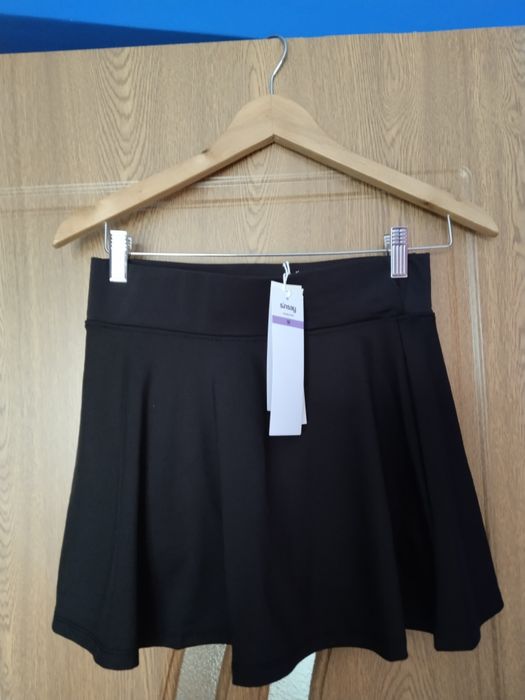 Fustă pantalon mărimea M Sinsay