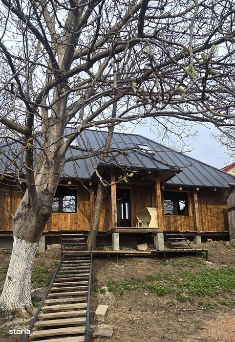 Apartament in casă