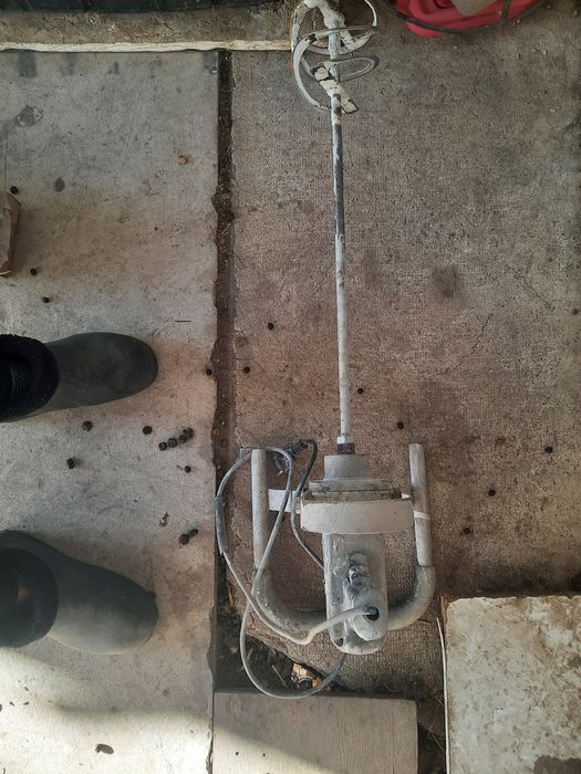 Триммер бензиновый