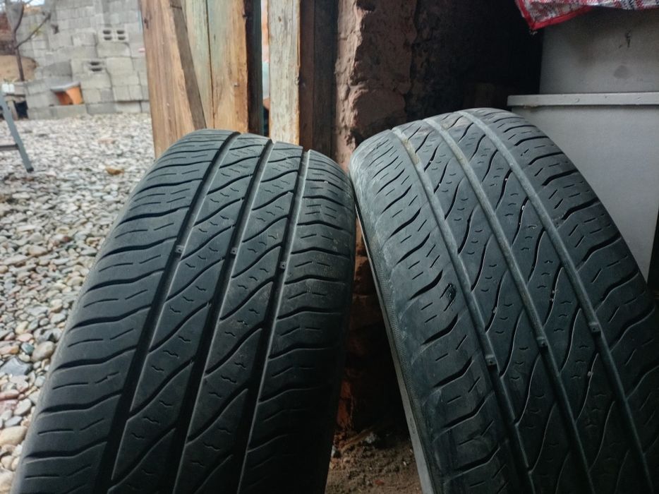 Продаётся Б/У Шины летние