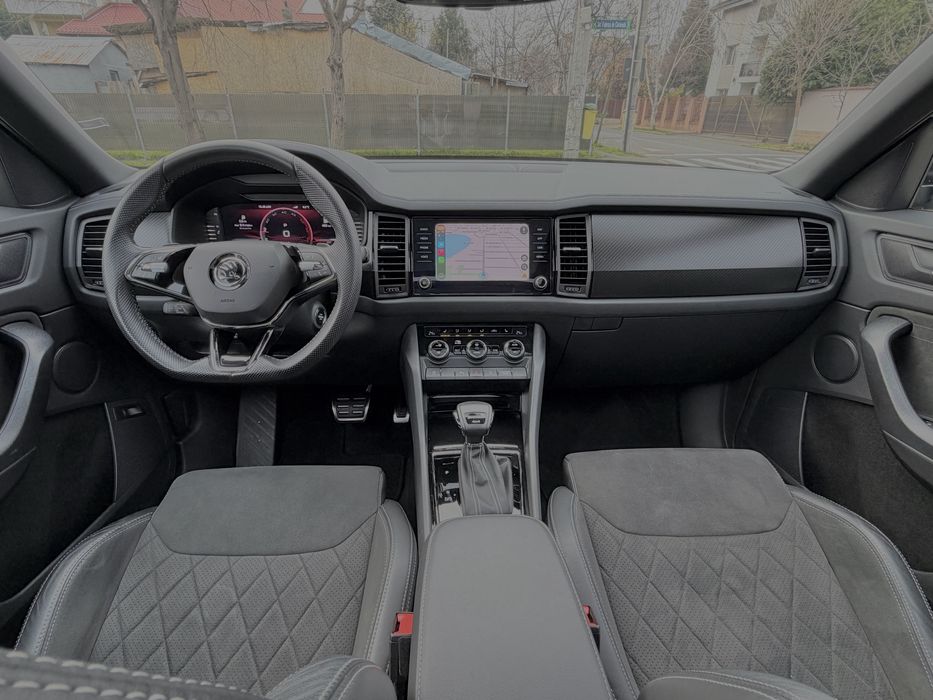 Skoda Kodiaq 2024 SportLine 7Locuri 4x4 200CP•Pano•Matrix•Garantie