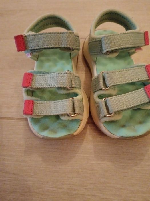 Clarks детски сандали