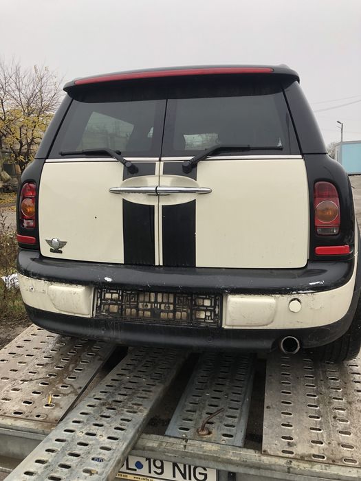Usa / Poriera Spate Mini Cooper Clubman an 2009