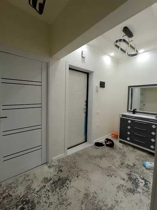 Сдается 2х ком квартира в Мирободском районе Госпиталный рынок 308*