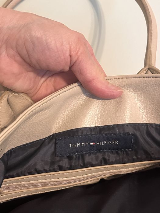 Дамска чанта Tommy Hilfiger