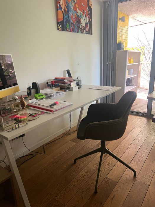 Scaun birou rotativ din textil Albert Kuip Arms Zuiver