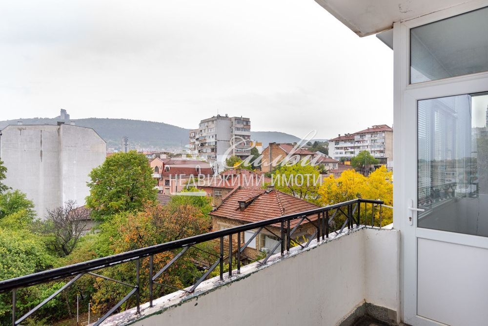 Продава се Четиристаен апартамент в Шумен, Математическа гимназия - 102 кв.м за 1471 €/кв.м - Снимка #7