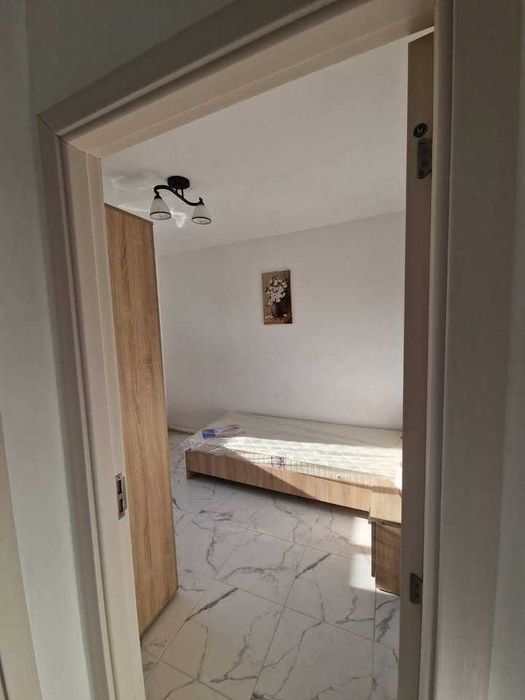 apartament 3 camere zona mioritei 350 euro + 1 luna garantie