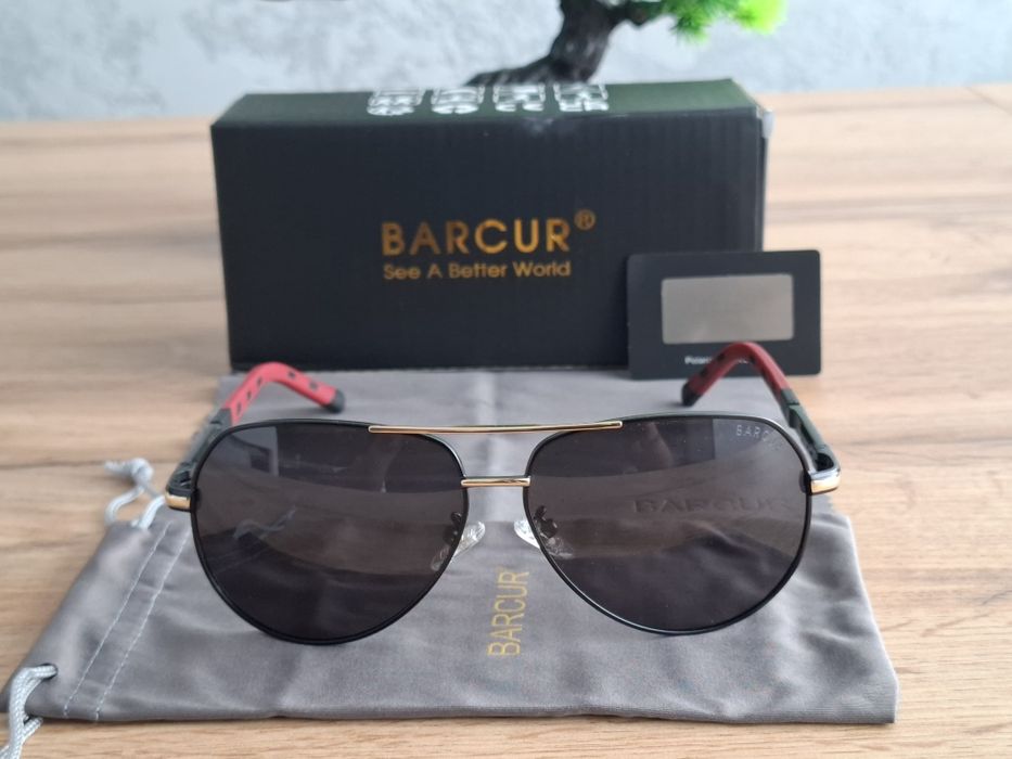 Оригинални слънчеви очила BARCUR