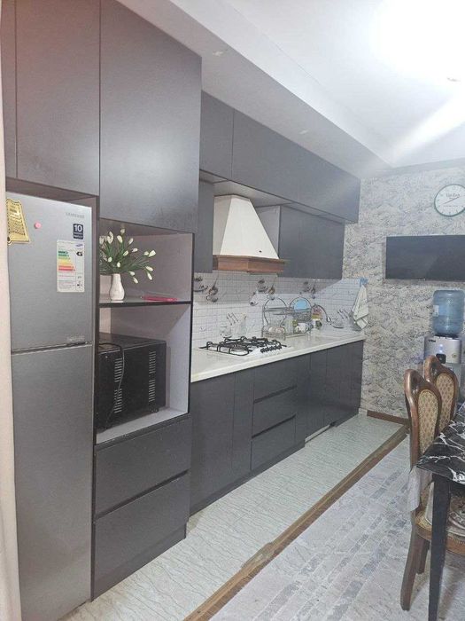 ПРОДАМ 4/2/5 Карасу-6 №U124
