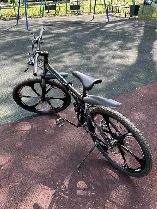 Продам велосипед бмв