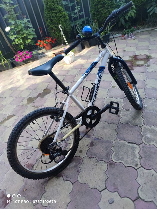 Bicicleta copil cu varsta de pana la 10 ani