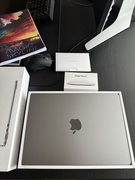 Macbook air 13.6 512gb ssd