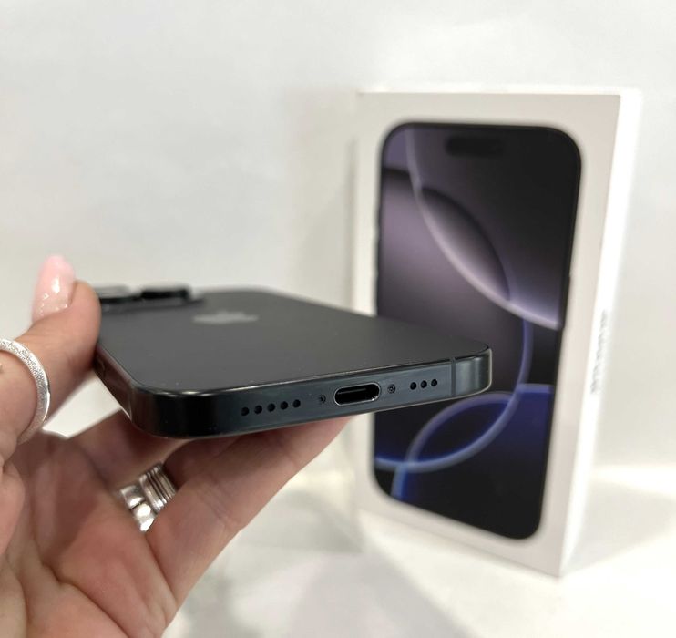 iPhone 16 Pro, 128GB, garantie 7 luni,  Black Titanium!