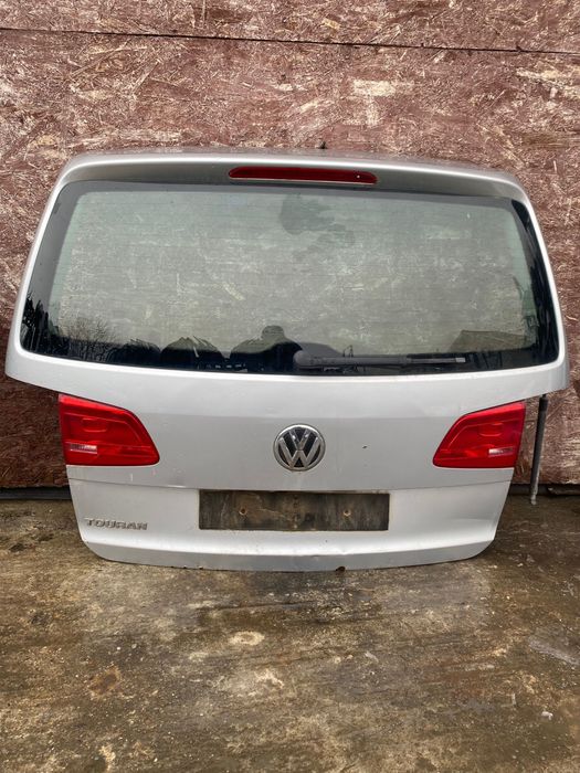 Haion Echipat Complect Vw Touran T3 an 2012/2016 Pret 1000 lei