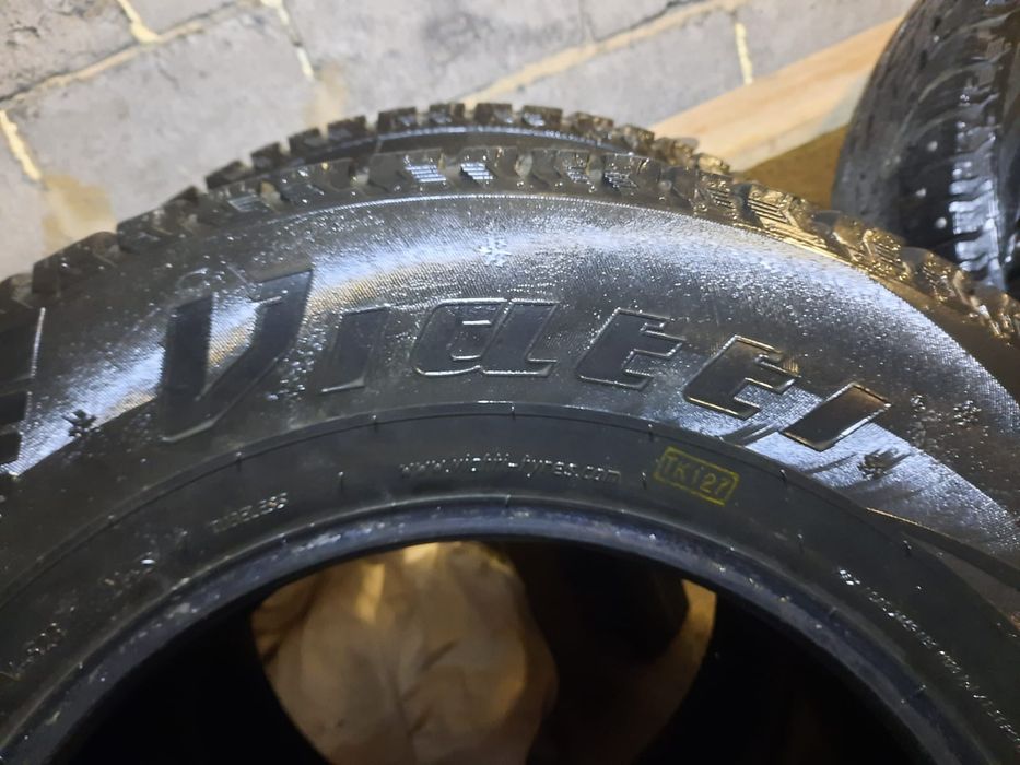 Зимняя резина R17 265/65