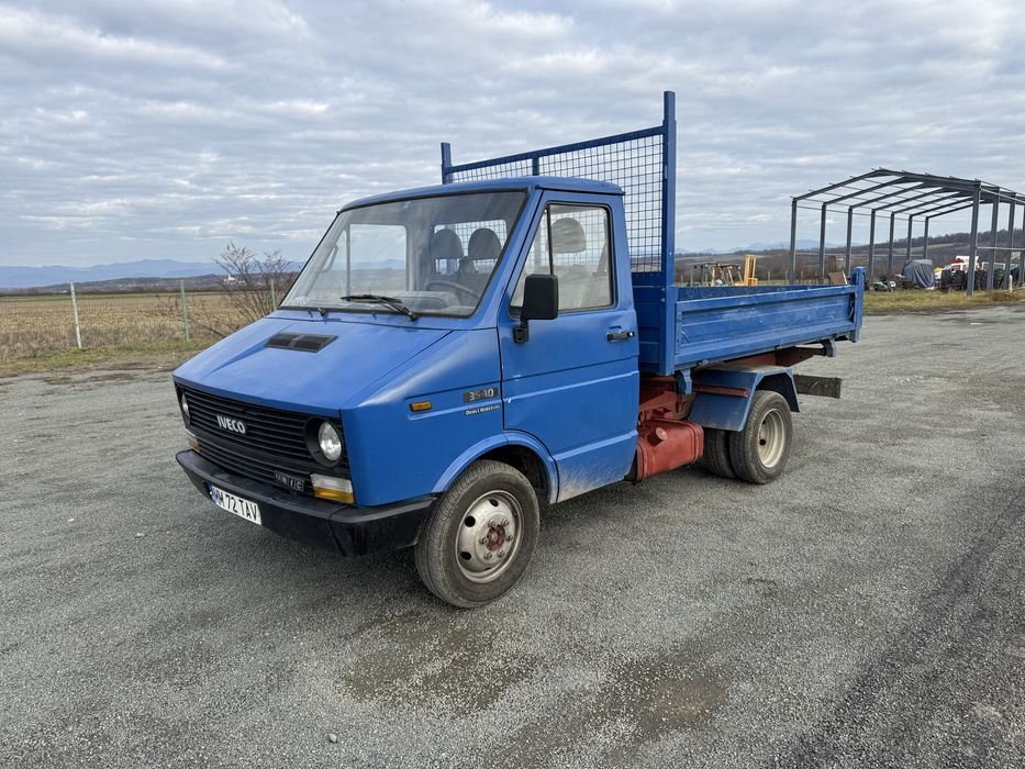 Iveco daily  basculabil pe 3 parti pe cutia de viteze