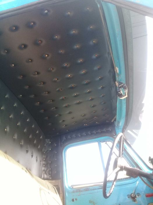 Gaz 52 yurib turgan holati yaxshi