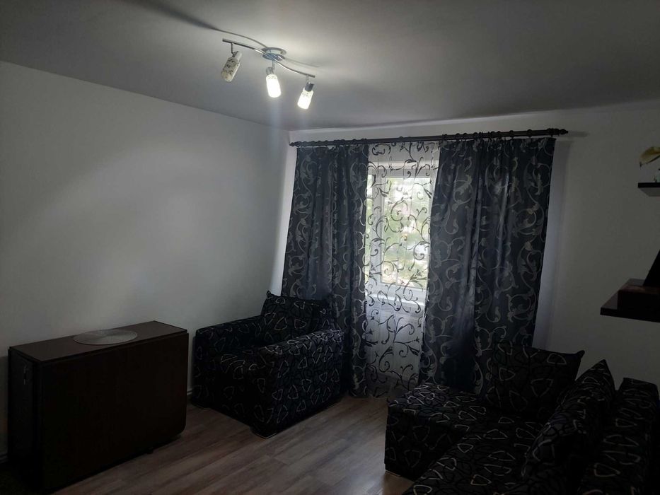 Apartament 2 camere decomandat de inchiriat zona Unirii