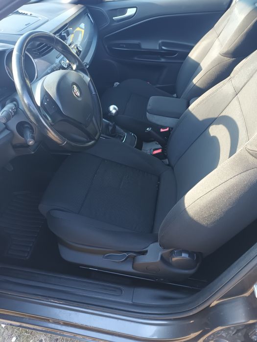 Alfa Romeo Gulietta 2.0-JTDm2 140кс.6 ск.